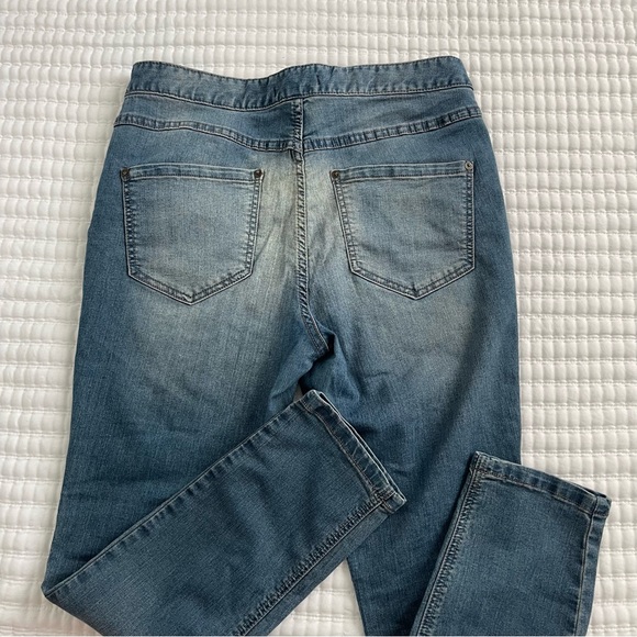 Free people jeans large (size 30) - Picture 5 of 9